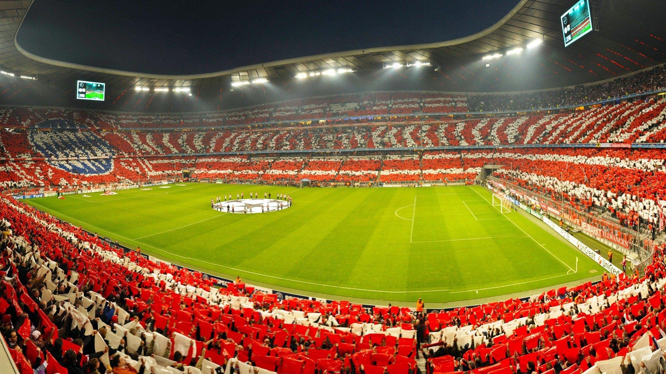 英挑杯爆出罕见判罚，伯里违规用人却全员不知情，争议性重赛决定引发足坛震荡