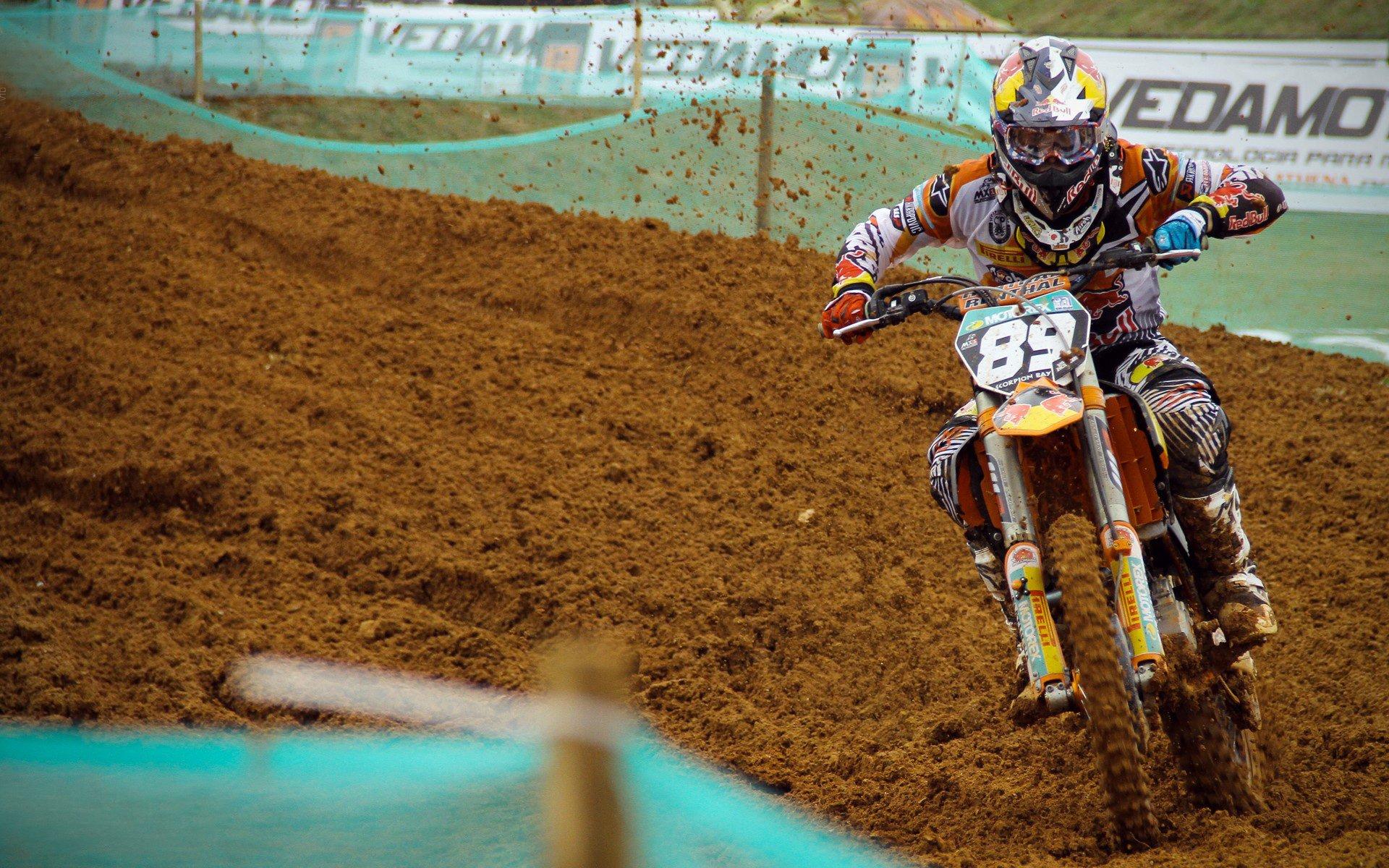 姆巴佩西甲前50场狂轰47球,效率直追传奇C罗