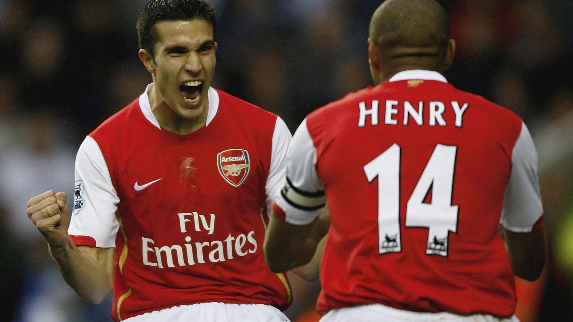 热刺新星东渡德甲!日本中卫高井幸大租借加盟门兴,亚洲防线新星登陆欧洲舞台